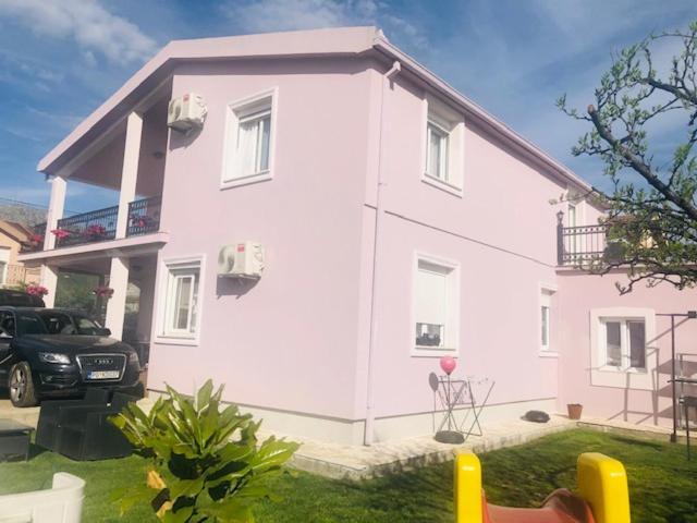 Apartman Mona Podgorica Buitenkant foto