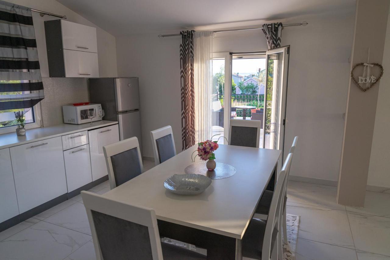 Apartman Mona Podgorica Buitenkant foto